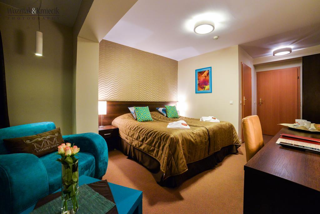 Hotel I Restauracja Złoty Las 외부 사진