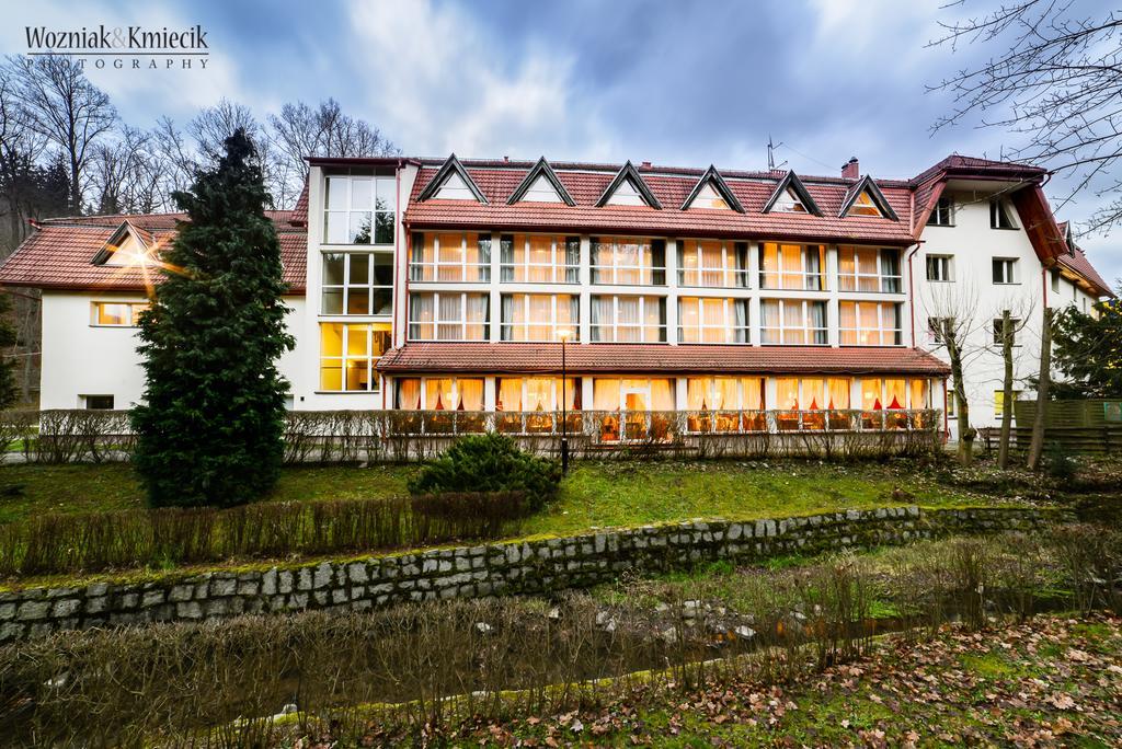 Hotel I Restauracja Złoty Las 외부 사진